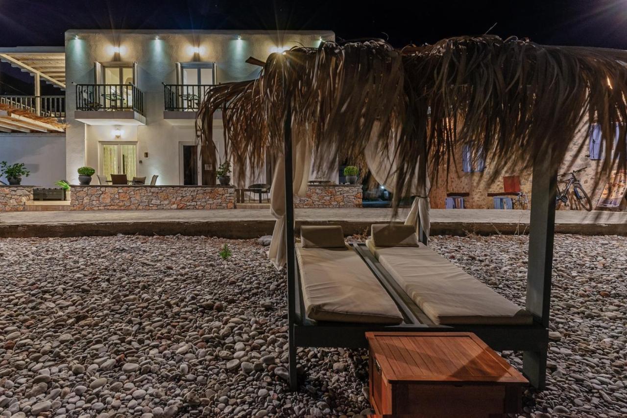 Uno Beachfront Suite Livadia  Dış mekan fotoğraf